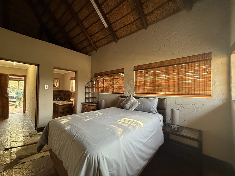Bush Chalet - Bedroom 2